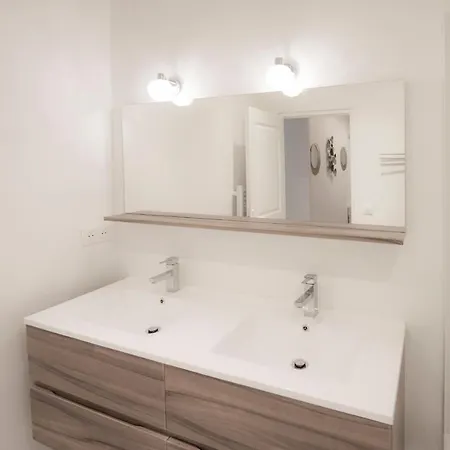 Apartment Spacious And Bright Apt At The Arc De Triomphe *